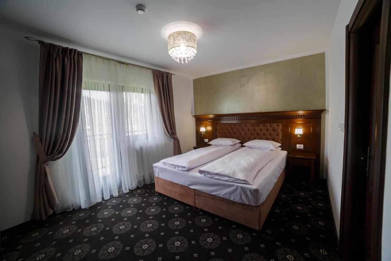 Gradina Mariajelor Hotel Câmpulung Moldovenesc Exterior photo