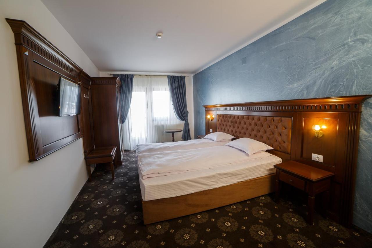Gradina Mariajelor Hotel Câmpulung Moldovenesc Exterior photo