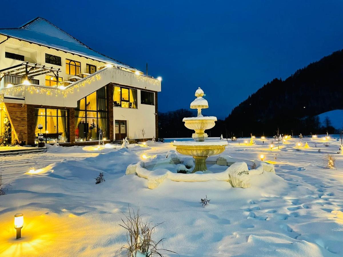 Gradina Mariajelor Hotel Câmpulung Moldovenesc Exterior photo